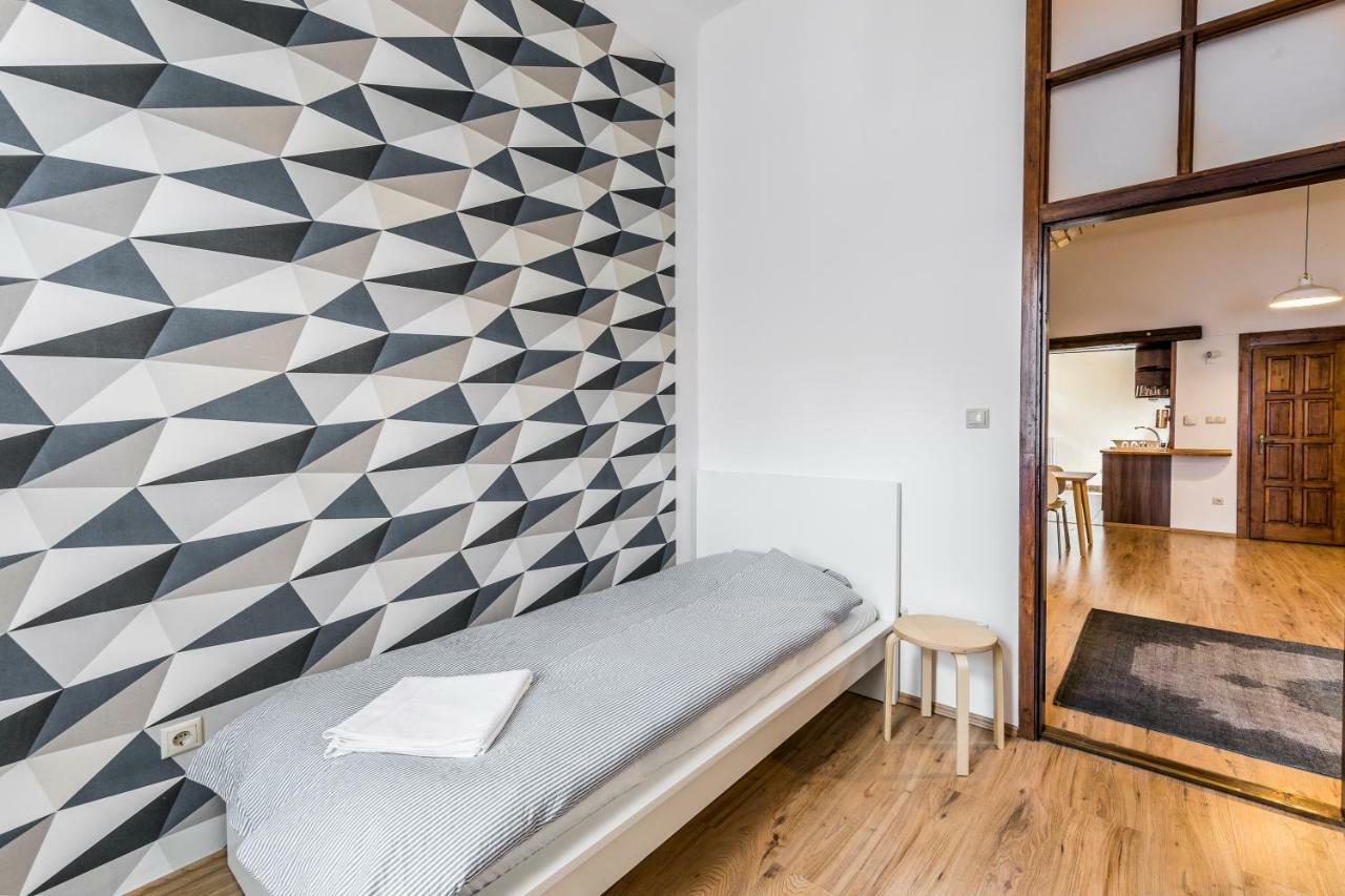 French Touch Apartment With Free Parking ブダペスト エクステリア 写真